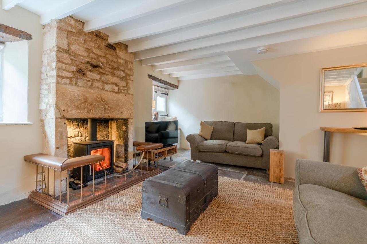 Farthingdales Villa Burford Exterior photo